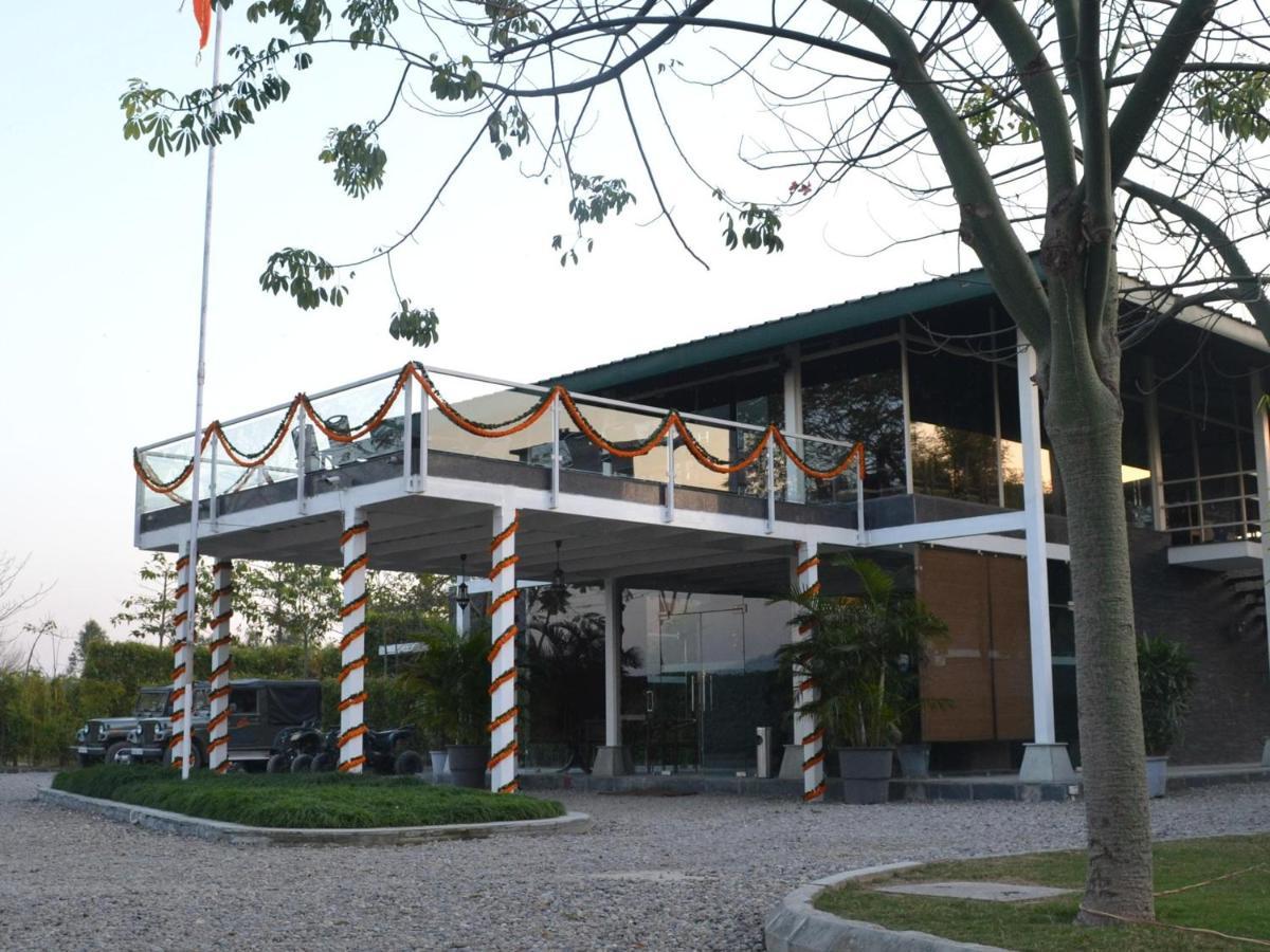 Hotel Amatra By The Ganges Haridwār Zewnętrze zdjęcie