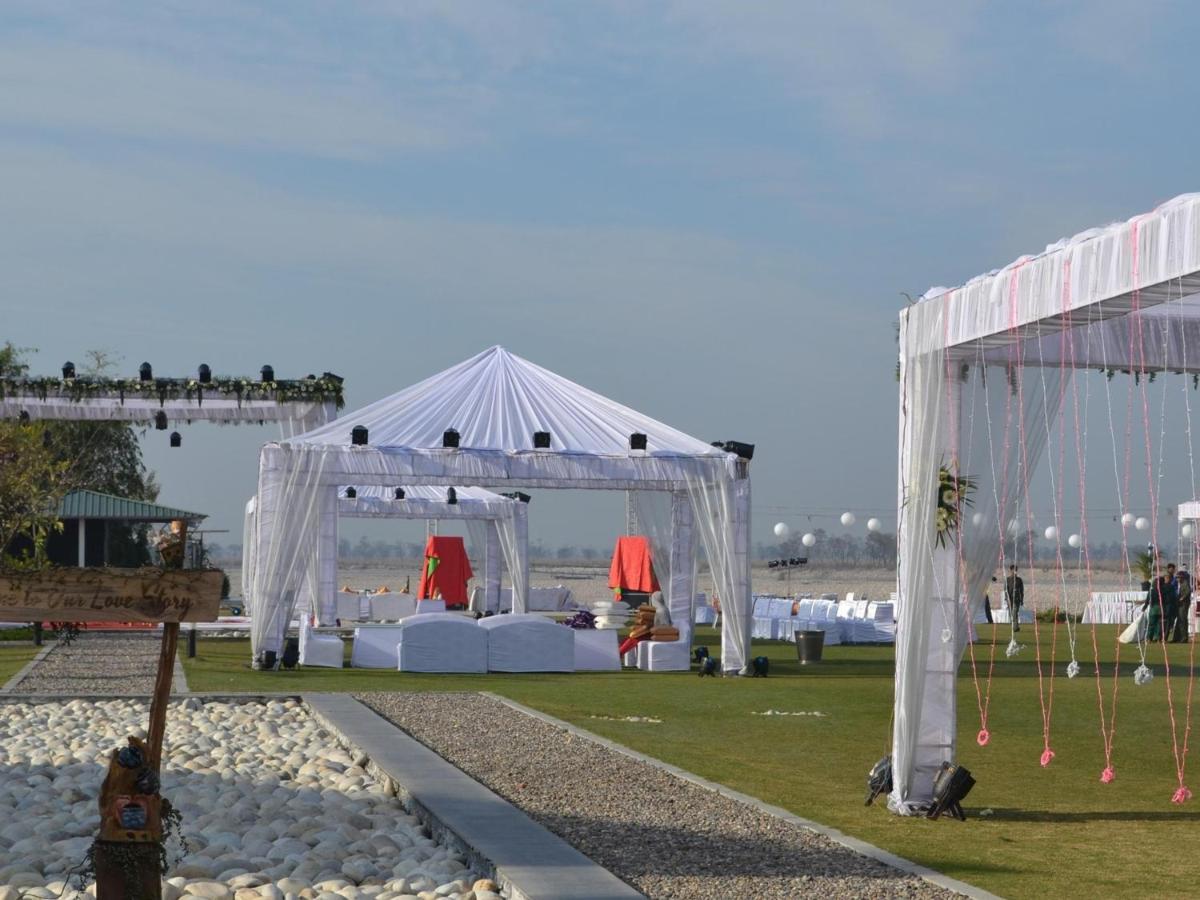 Hotel Amatra By The Ganges Haridwār Zewnętrze zdjęcie